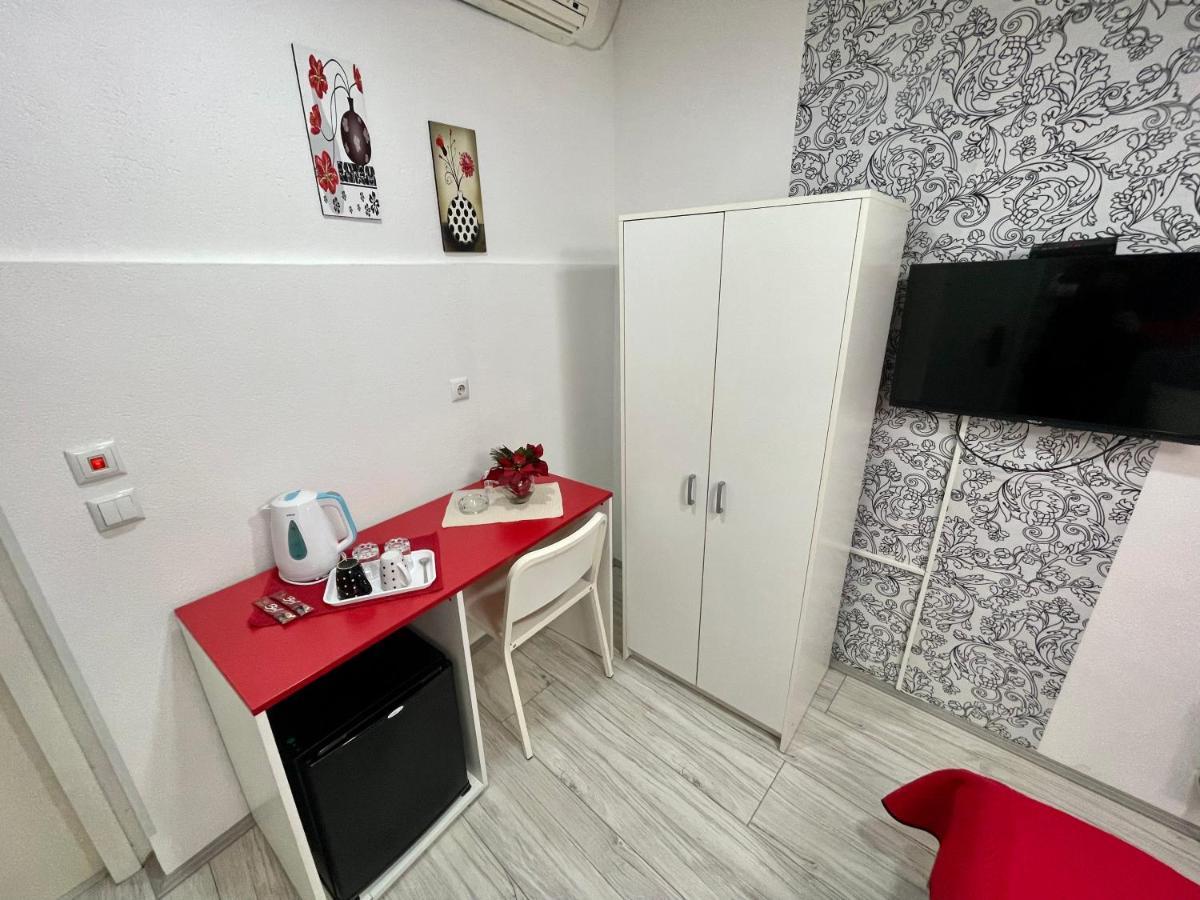 Apartmani Aleksandra U Centru Grada Kragujevac Exterior photo