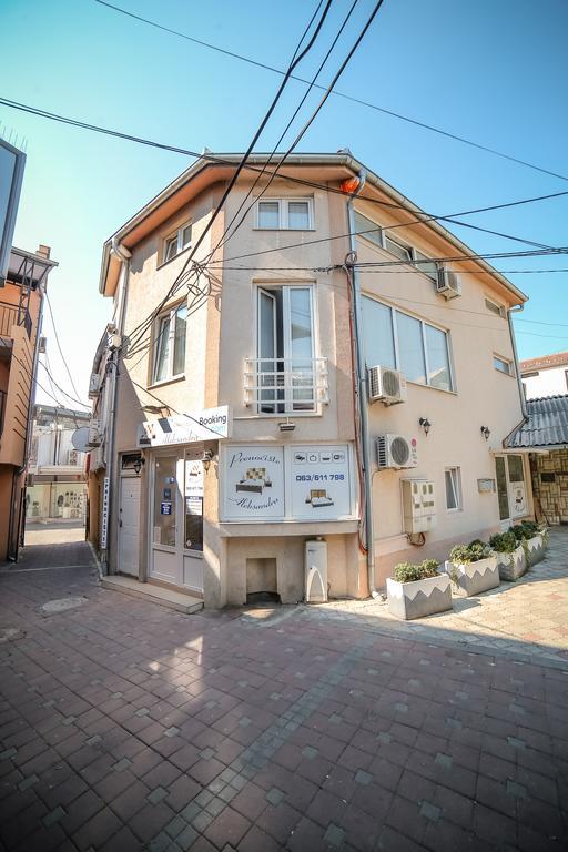 Apartmani Aleksandra U Centru Grada Kragujevac Exterior photo