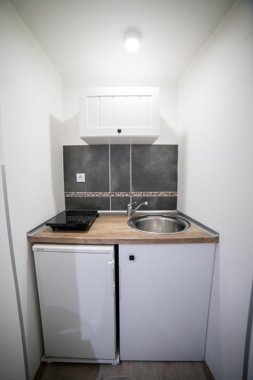 Apartmani Aleksandra U Centru Grada Kragujevac Exterior photo